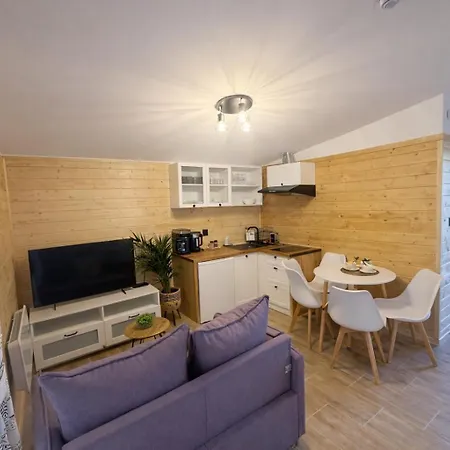 Prázdninový dům Nad Strumykiem Z Jacuzzi Międzybrodzie Bialskie