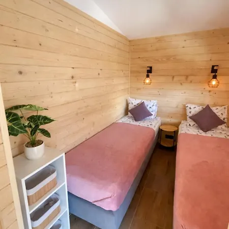 Nad Strumykiem Z Jacuzzi Prázdninový dům